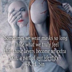 Meet your Posher, Roxanne